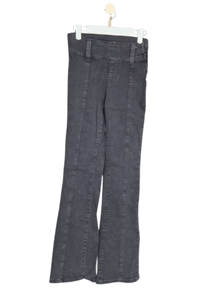 Forever 21 Charcoal Flared Jeans – Size 24 (XS) (Brand New)