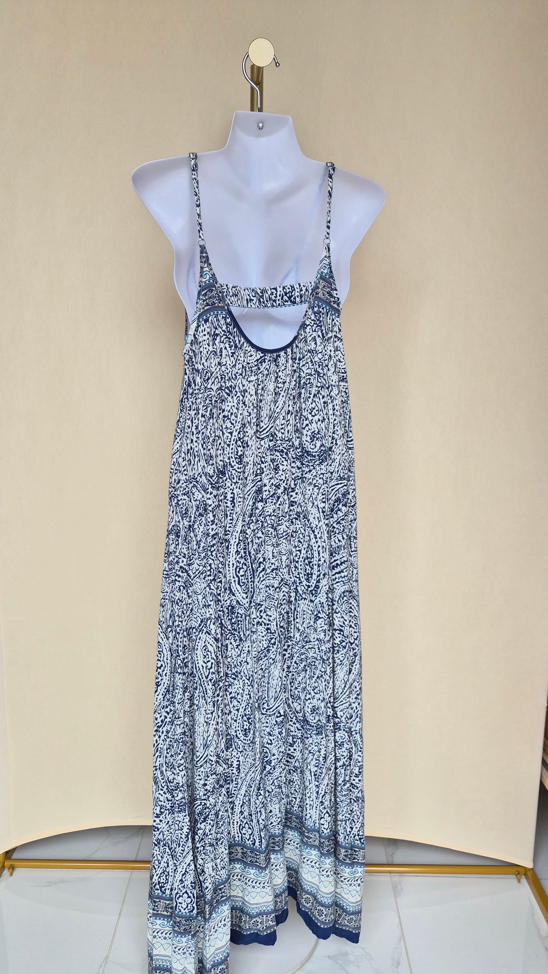 TOBI Blue & White Paisley Maxi Dress – Size S