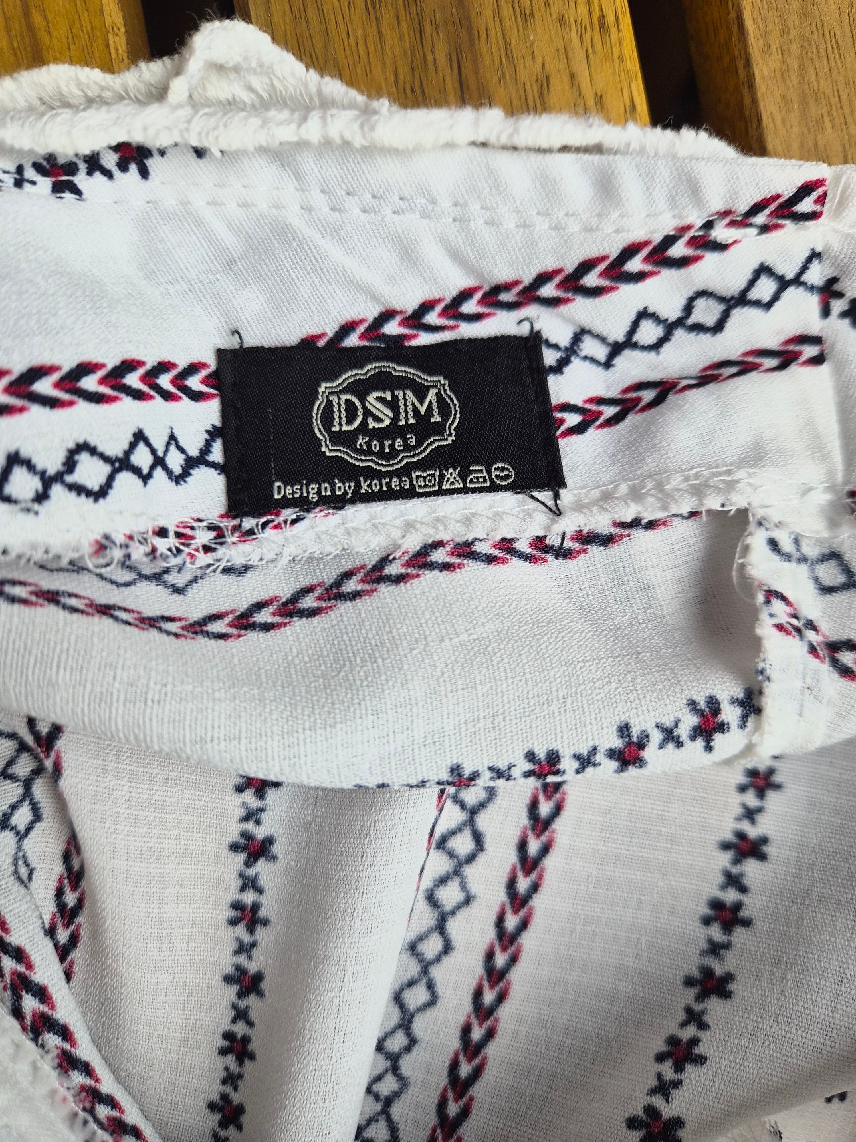 DSM Korea White Boho Lace-Up Blouse (S/M)