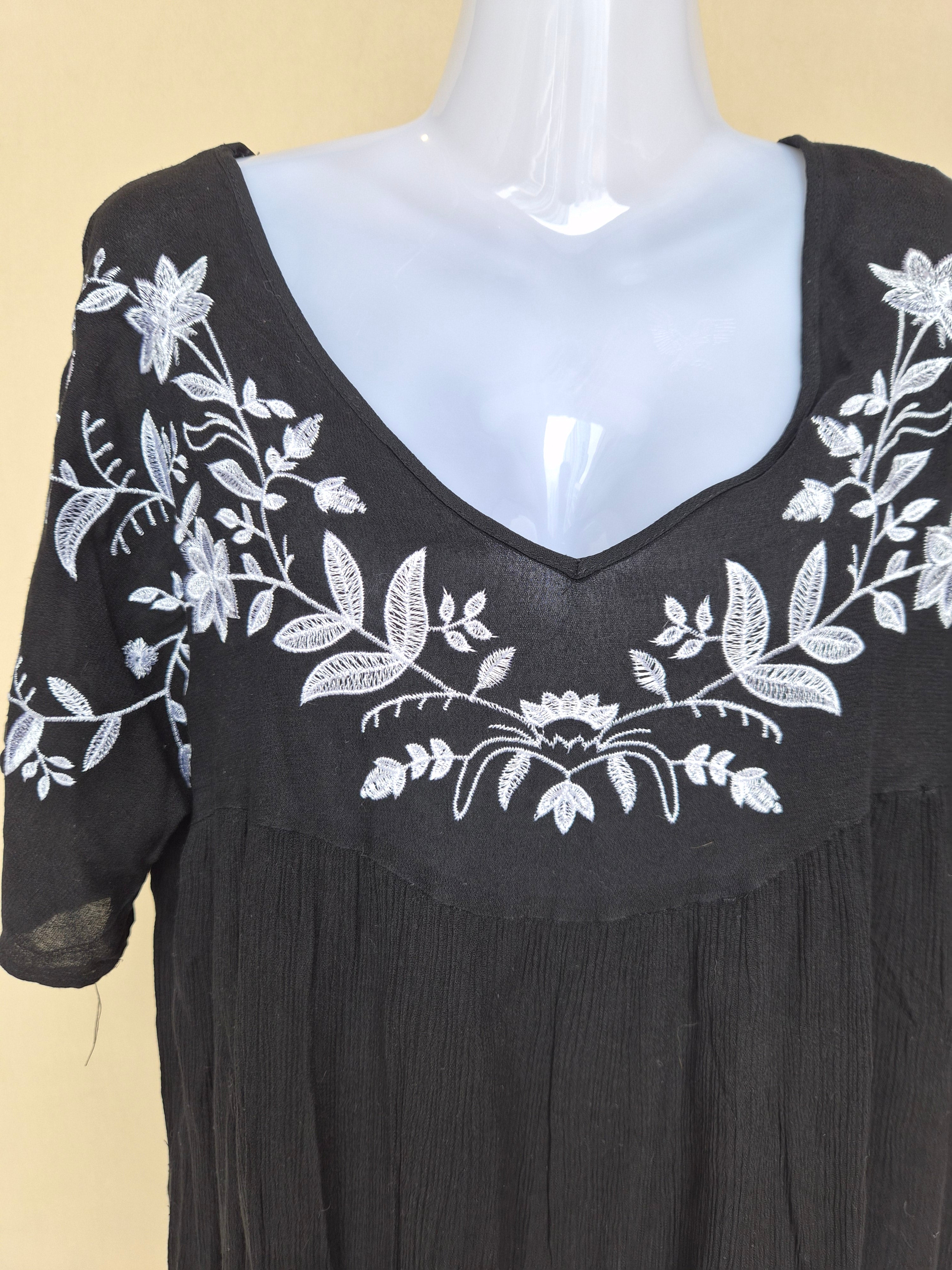 VICI Black Embroidered Floral Boho Blouse (Size S)