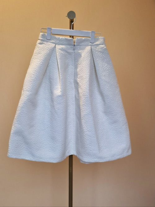 Twenty3 White Textured Flared Skirt – Size S