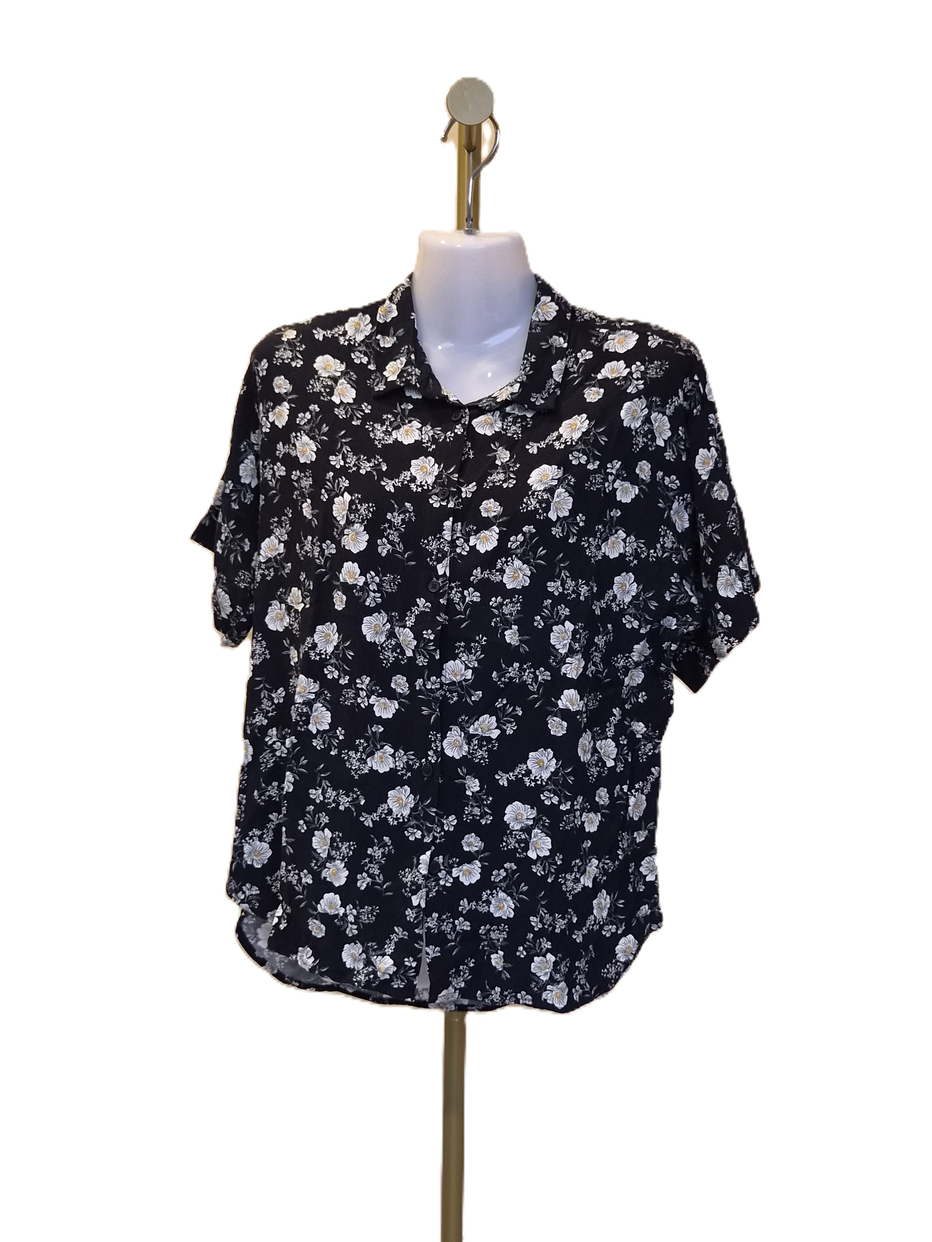 PDI Black Floral Button-Up Blouse – Size L