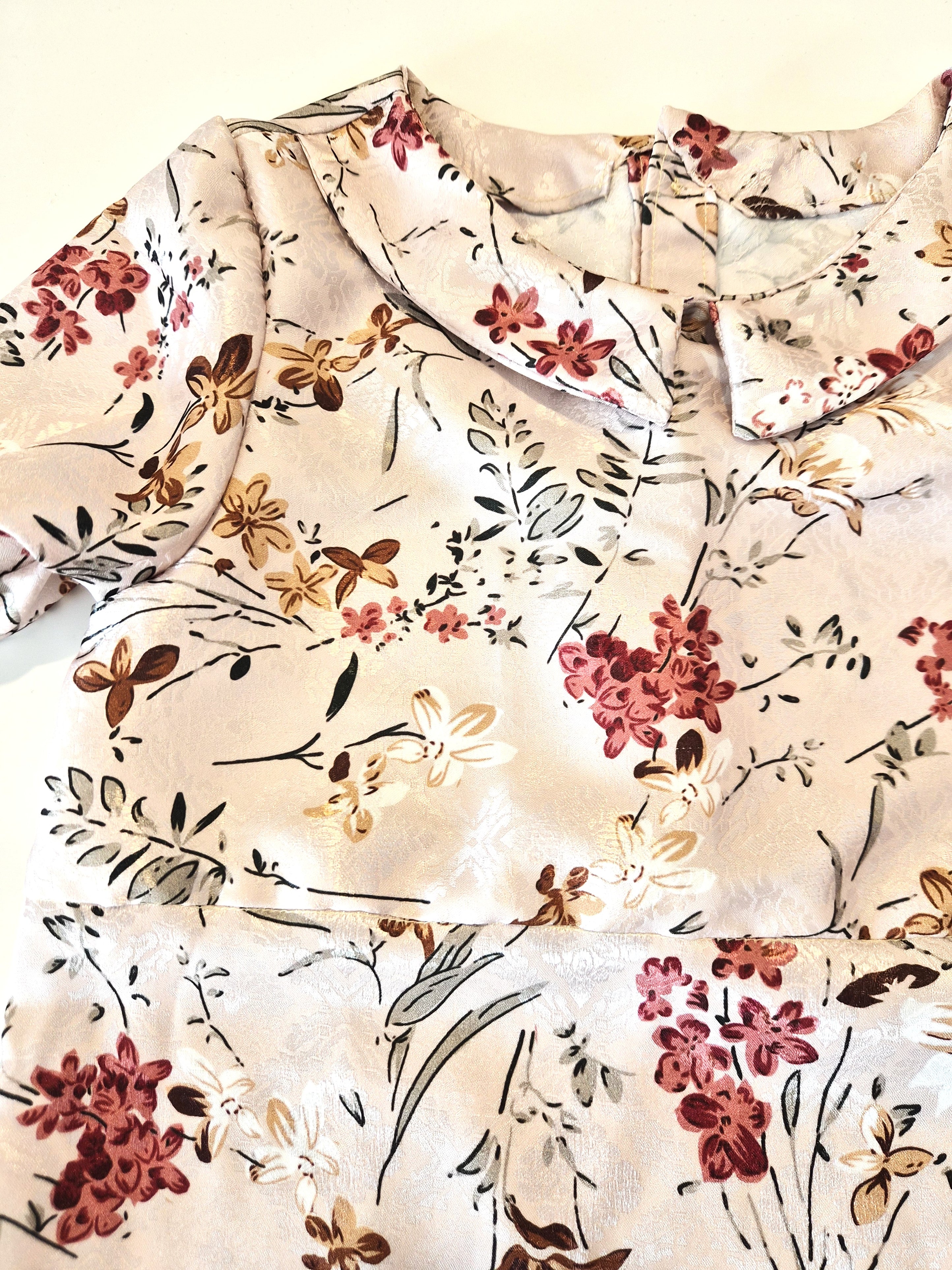 Handmade Vintage Floral Girls Dress – Brand New (Size 5-6 years)