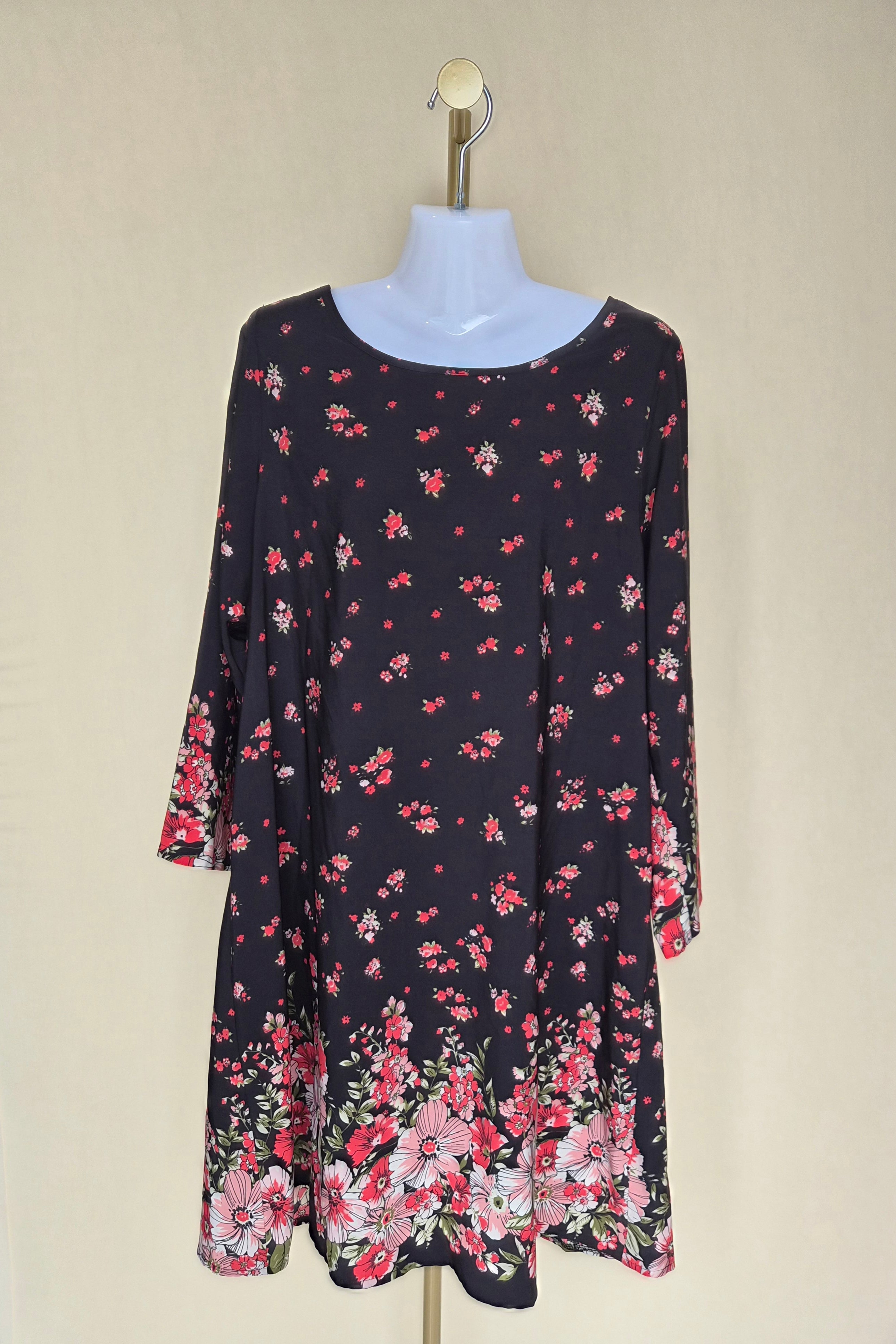 Floral Border Tunic Dress Size L / XL