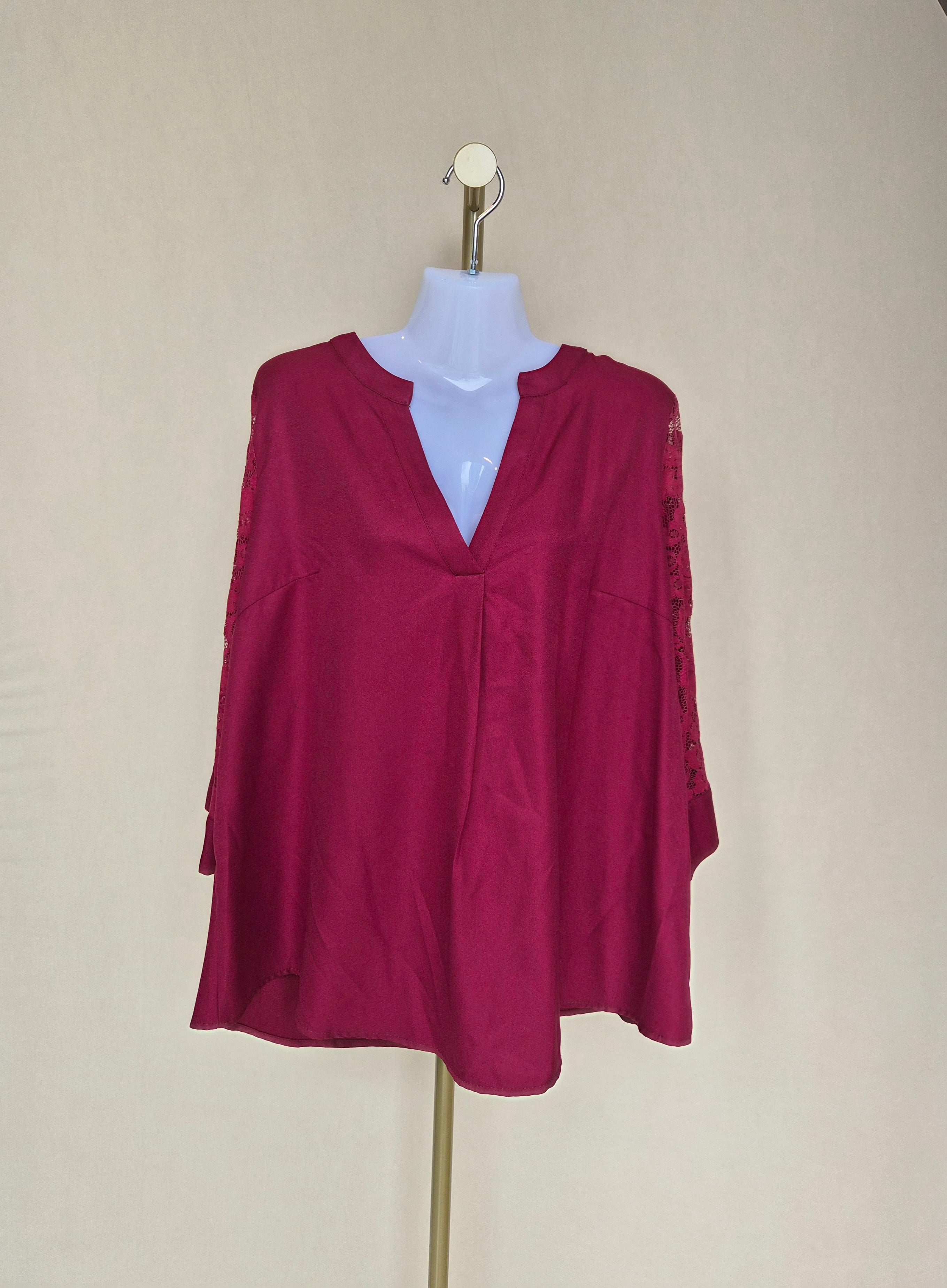 SHEIN Curve Lace Sleeve Blouse – 1XL