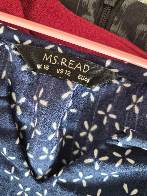 Ms. Read Floral Print Blouse – UK16 / US12 (L)