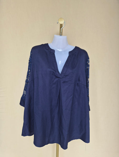 Emery Rose Navy Lace Sleeve Blouse – 2XL