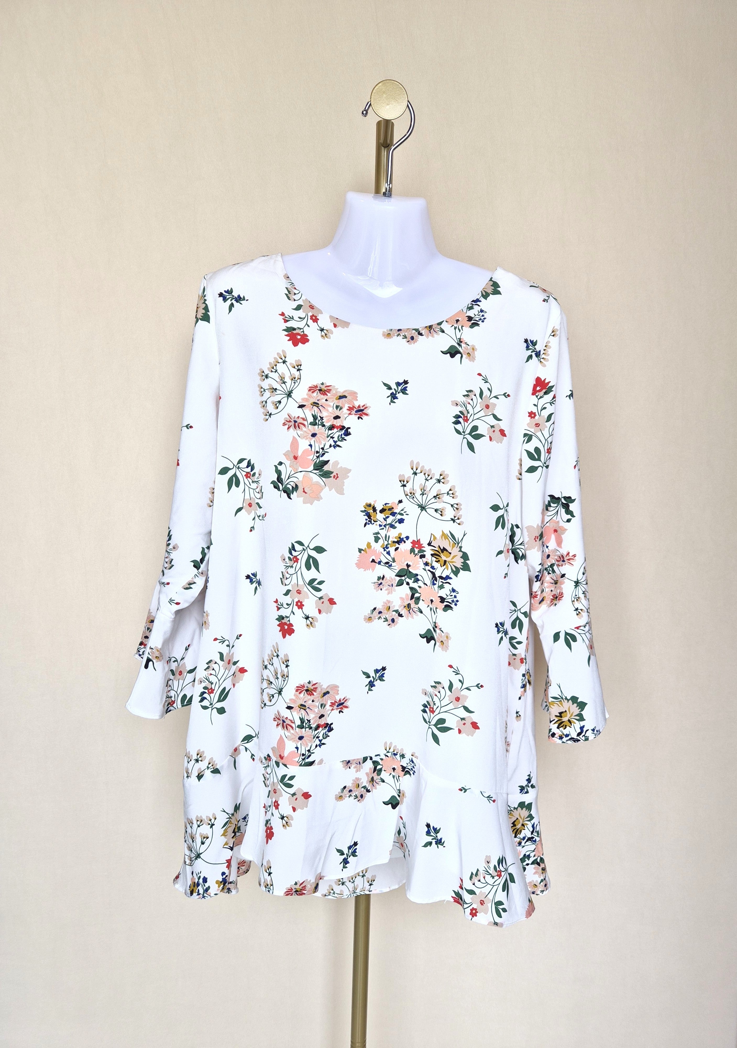 MS. READ White Floral Blouse – Size UK 16 (XL)