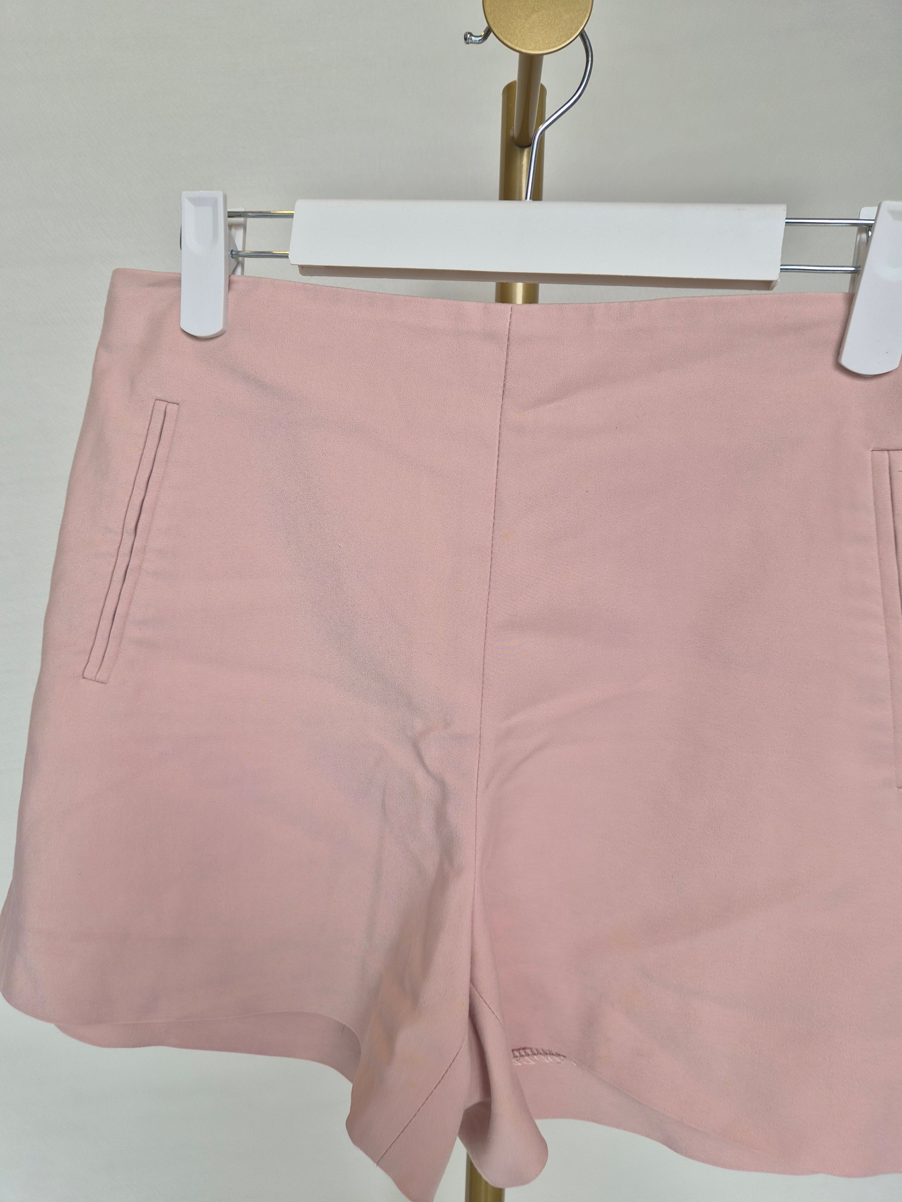 ZARA BASIC Blush Pink Tailored Shorts (Size M / EUR 38)