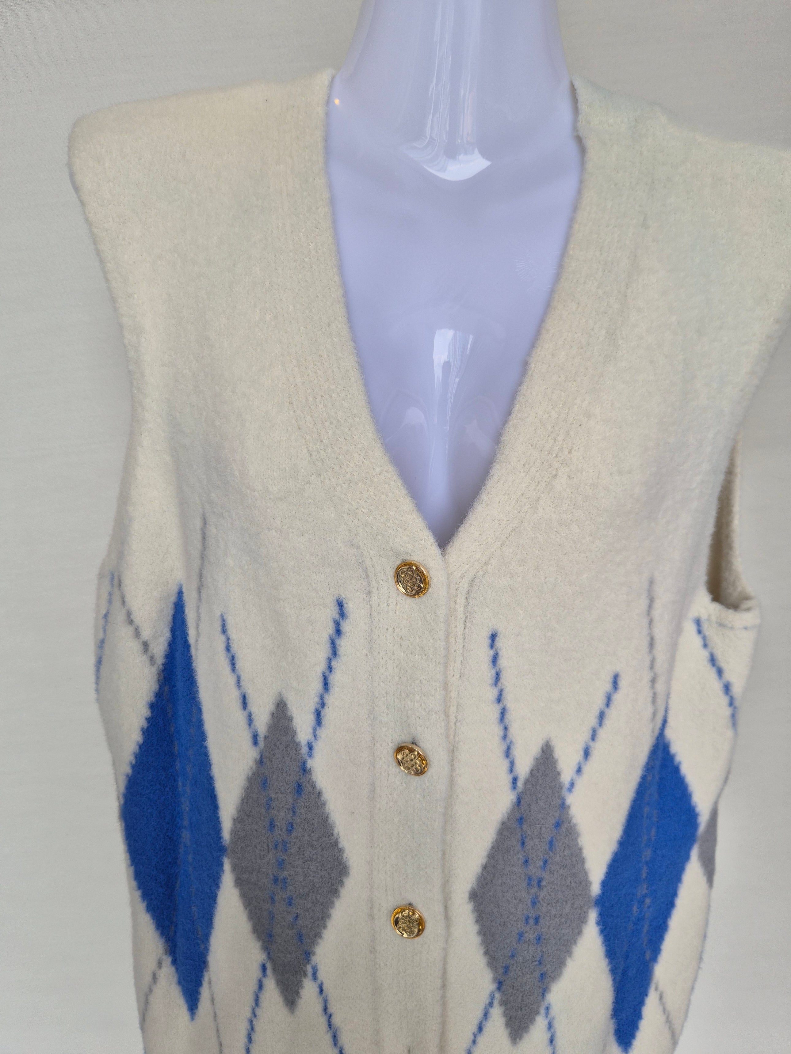 Pomelo Soft Knit Sleeveless Sweater Vest (S/M)