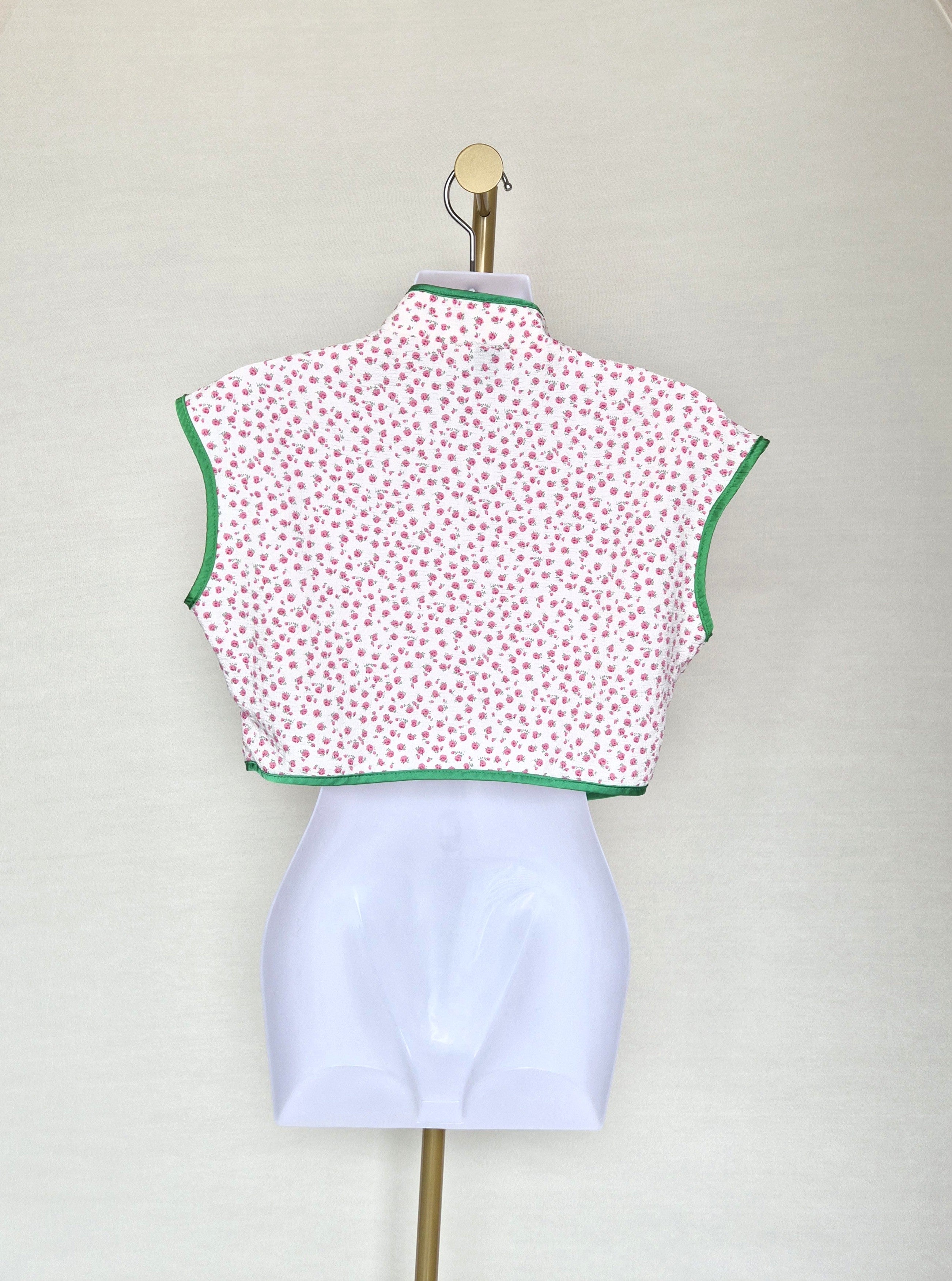 SHEIN Floral Mandarin Collar Crop Top – Size L (US 8/10)