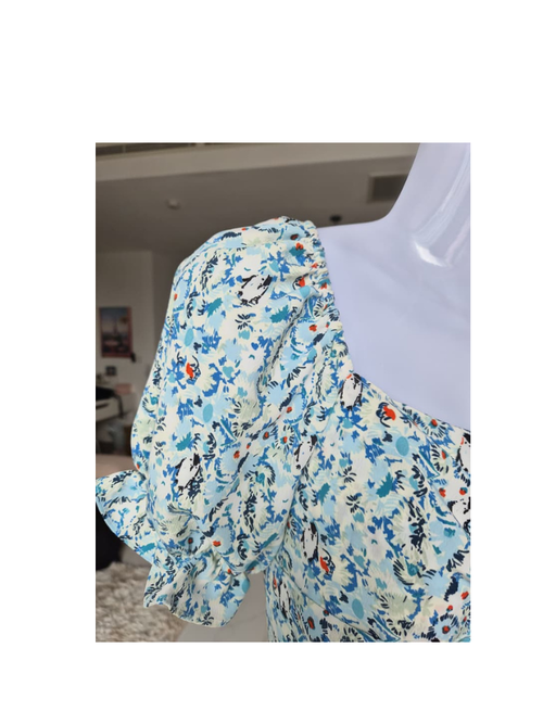 Hopeshow Blue Floral Puff Sleeve Crop Top – Size S