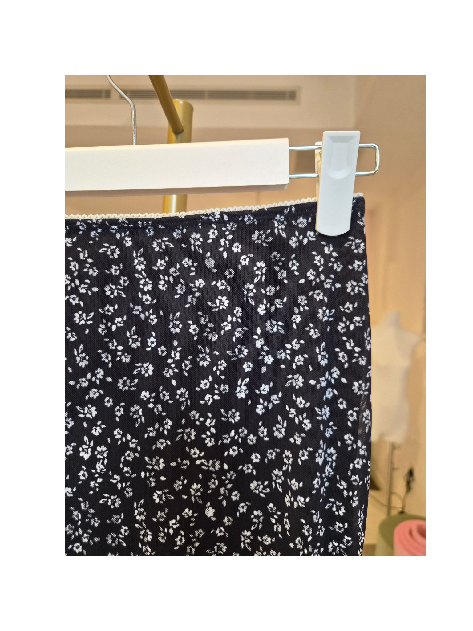 SHEIN Black Floral Mesh Midi Skirt – Size XS (brand new)