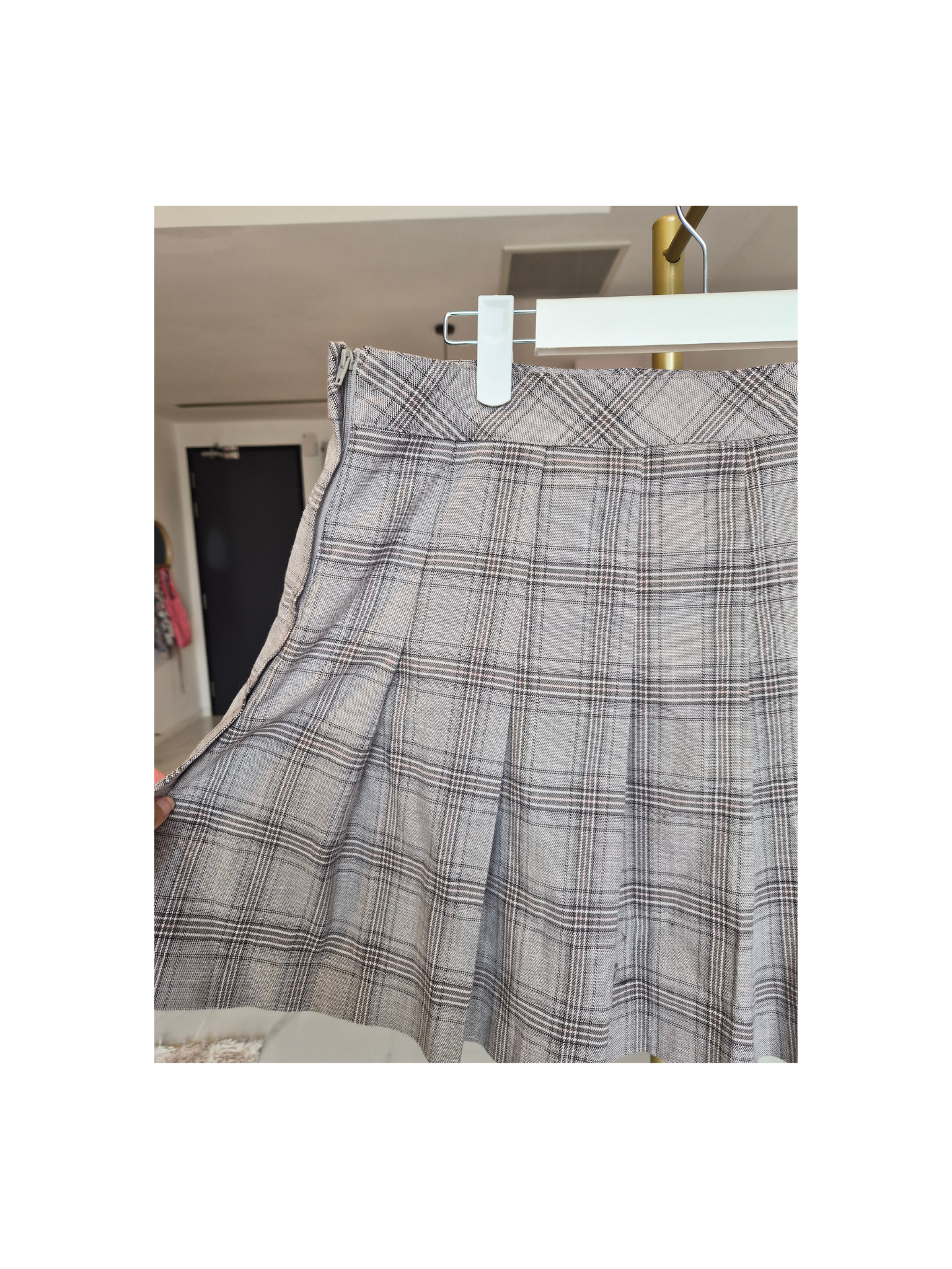Grey Plaid Pleated Mini Skirt – Size XL (EU 44 / US 12)