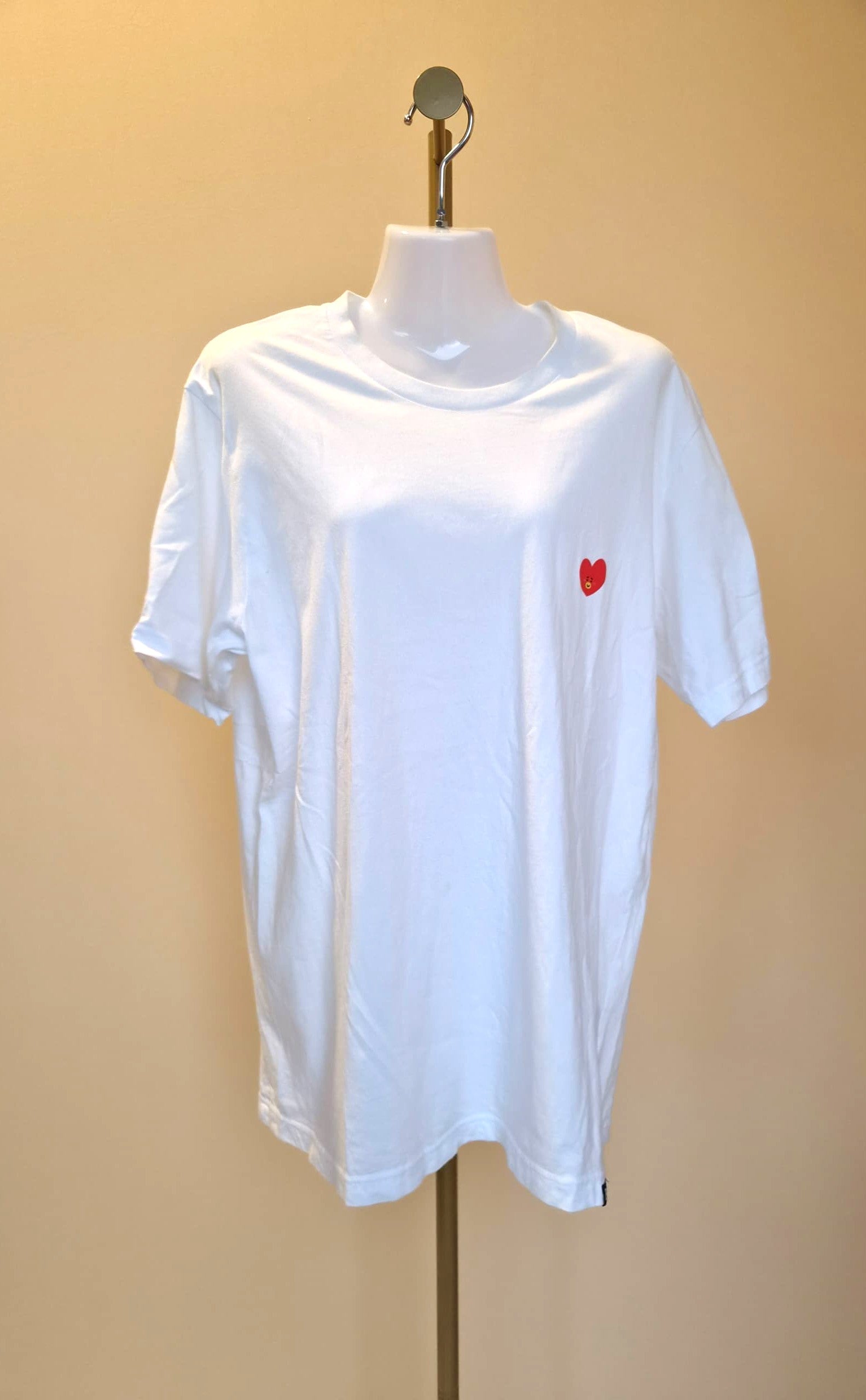 UNIQLO UT x BT21 T-Shirt – XL